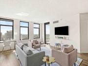 1 Br, 1 bath, Condo 600 W Kinzie