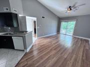 1 Br, 1 bath, Townhouse/Brownstone/RowHouse 1916 Lake...