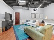 1 Br, 1 bath, Townhouse/Brownstone/RowHouse 343 King St
