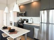 1 chambre at 929 Richmond 929 Richmond Rd, Ottawa, ON...