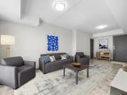 1 Columbia Street West 1 Bedroom Apartment for Rent at 1...