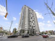 1 Columbia Street West 1 Bedroom Apartment for Rent at 1...