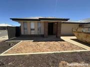 1 Cornwall Street, Munno Para Downs, SA 5115