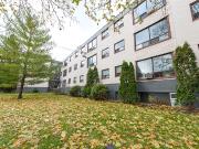 1 Crown Hill Place, Etobicoke, ON M8Y 4C1 MetCap Living