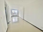1 Dormitorio con Amenities