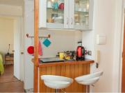 1 dormitorio, escritorio, escestacionamiento