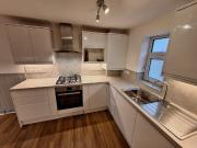 1 double room in spacious renovated 3 bed house