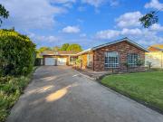 1 Garnet Street, Dubbo NSW 2830 House For Rent | Domain