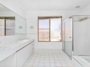 1 Howick Court, Coogee WA 6166