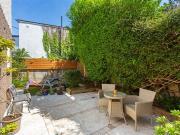 1 Hyde Road, Dalkey, County Dublin Vincent Finnegan 4927...