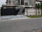 1 Kanal 1.5 Storey Beautiful House With Gas For Sale