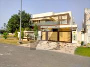 1 Kanal Beautiful Bungalow For Sale In DHA Phase 5 |...