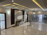 1 Kanal Beautiful House For In Hayatabad Phase 6 F1