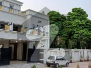 1 Kanal Beautiful House For Sale