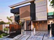 1 kanal brand new house modern elevation luxury living...