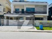 1 Kanal Brand New Luxurious Designer Option Ground... 1 Kanal Brand New Luxurious Designer Option Ground...