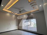 1 Kanal Brand New Mazhar Munir House In Dha Phase 7...