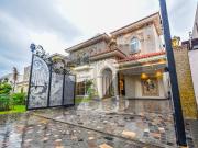 DHA Lahore Phase 5 1 Kanal Double Unit Near To Park