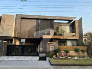 1 Kanal Brand New Super luxury ultra Modern Design house...