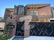 1 Kanal Brand New Ultra Modern Designer House For Sale...
