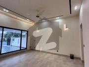 1 kanal Brand New Ultra Modern House up for Sale Bahria...