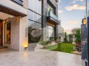 22 Marla Corner Full Basment Brand New Ultra Modern...