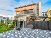 1 Kanal Brand New Ultra Modern Luxurious Bungalow For Sale