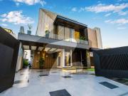 1 Kanal Budget House In Prime Location Servant In Basement