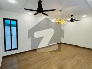 1 Kanal Corner Brand New Designer House Double Unit DHA...