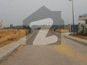 1 Kanal Corner Plot Available For Sale