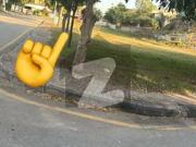 1 Kanal Corner Plot With More Extra Land