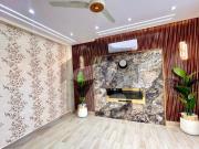 10 Marla Double Height Lobby Modern Luxury Bungalow...