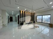 1 Kanal Double Storey Corner Beautiful Luxurious House...
