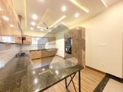1 Kanal Double Unit 6 Bed House At Very Reasonable Price...