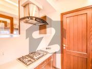 1 Kanal Elegant And Fully Maintained Super Hot Located...