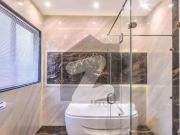 1 Kanal Elegant And Fully Maintained Super Hot Located...