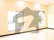 1 Kanal Full House Available For Rent In Bahria Town... 1 Kanal Full House Available For Rent In Bahria Town...