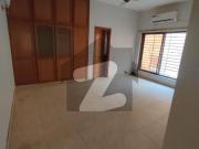 1 Kanal Full House With Ac Installed And 2 Servant... 1 Kanal Full House With Ac Installed And 2 Servant...