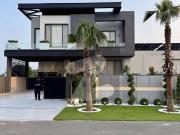 1 Kanal House Available for Rent