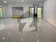 1 kanal house available for rent