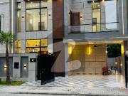 10 Marla House Available For Rent
