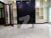 1 kanal house available for rent in lda avenue block a