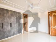 1 Kanal House Available For Sale In Bahria Town Phase 5