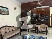 1 Kanal House Available For Sale In Phase 1 Hayatabad...