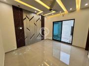 1 Kanal house for rent