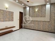 1 Kanal House for Rent