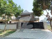 1 kanal house for rent double unit original pics 1 kanal house for rent double unit original pics