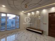 1 Kanal House for Sale