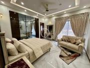 1 Kanal House for Sale