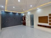 1 Kanal House for Sale